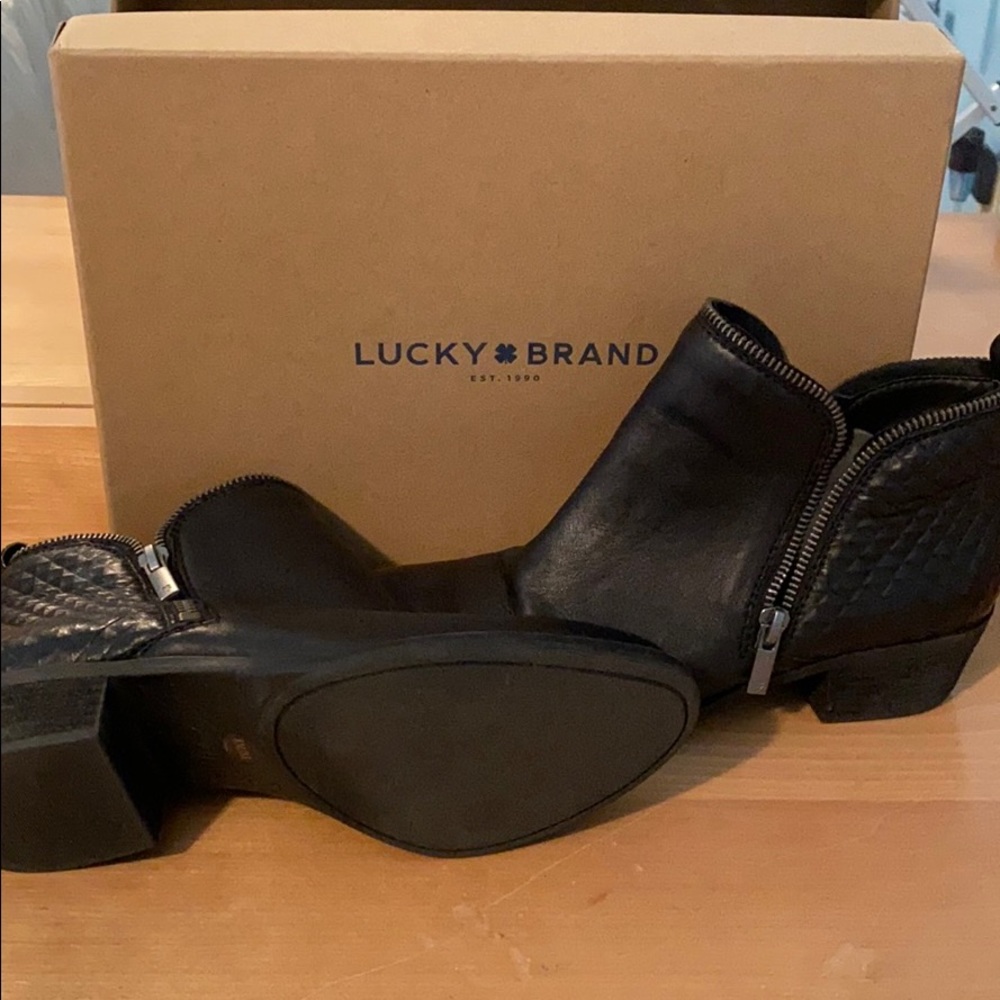 Lucky Brand Black Booties Womens Size 8